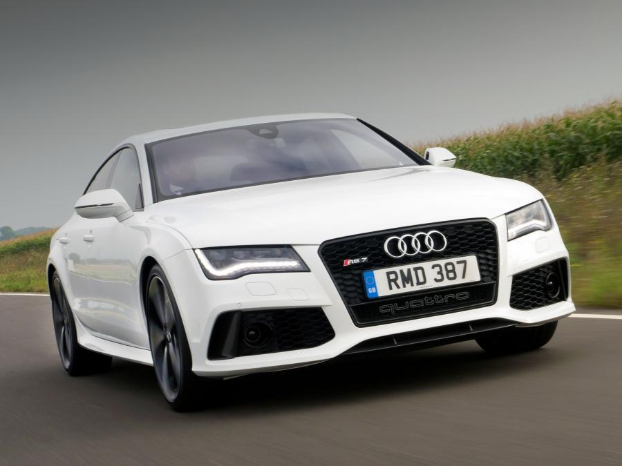  Audi RS7 Sportback 2013 года  (UK) (фото 9 из 23)